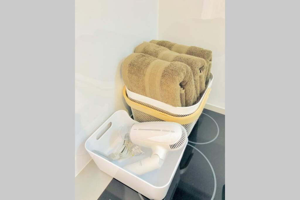 Enzo Fukuoka Apartment ฟูกุโอกะ ภายนอก รูปภาพ